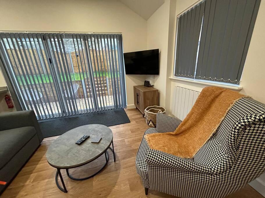 New Build Cosy Bungalow Near Bath And Bristol Уик Экстерьер фото