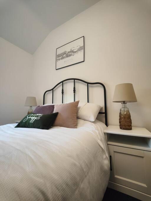 New Build Cosy Bungalow Near Bath And Bristol Уик Экстерьер фото